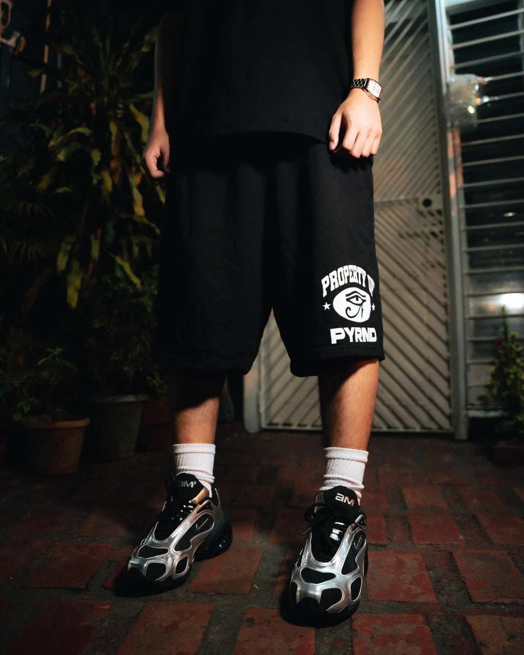 WEDJAT Short Black