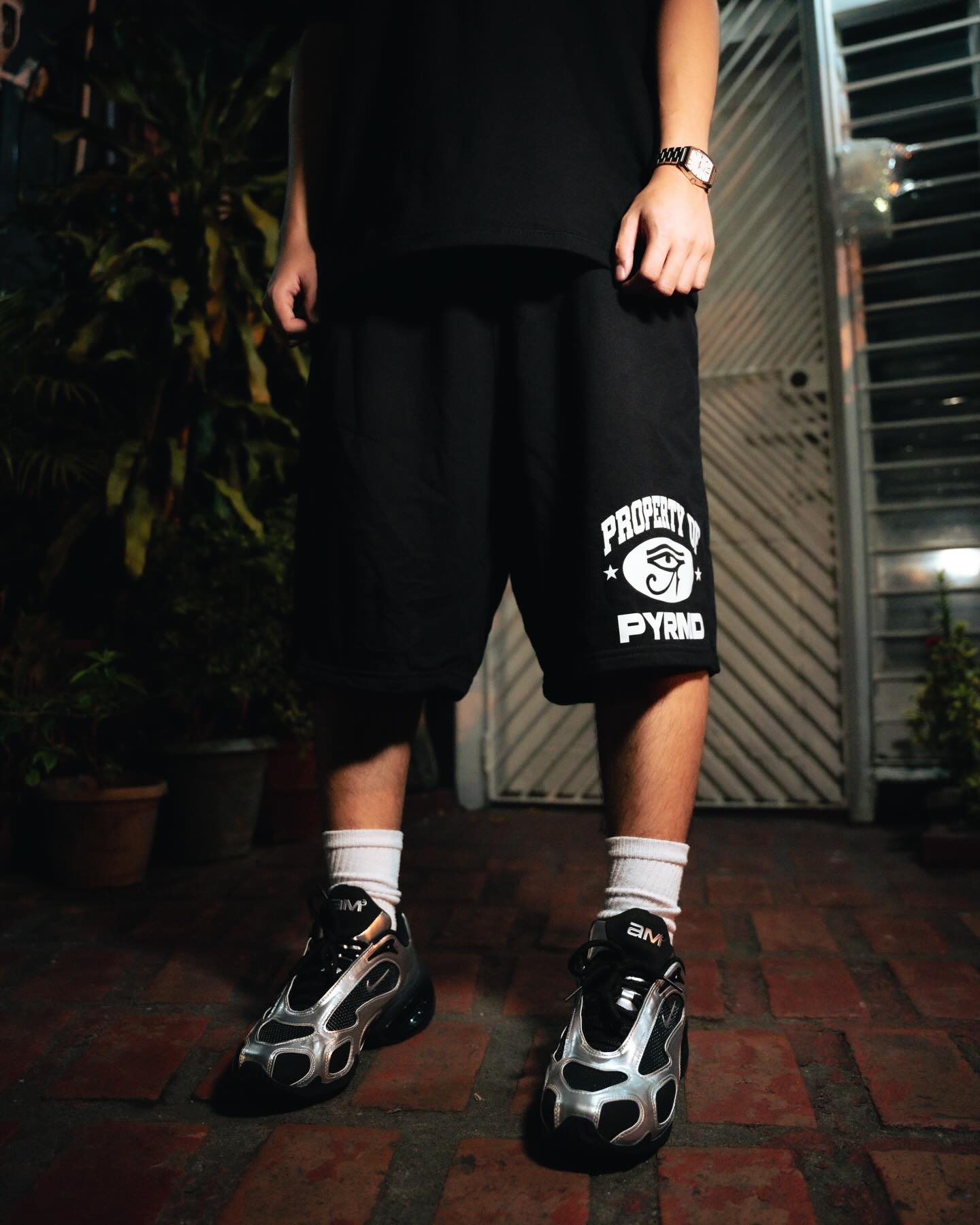 WEDJAT Short Black